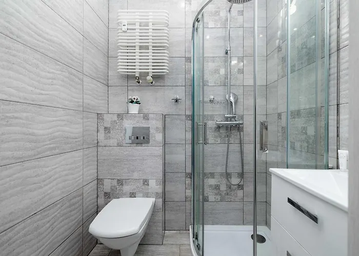 Bright In With Air Conditioning And Parking By Renters Kolobrzeg